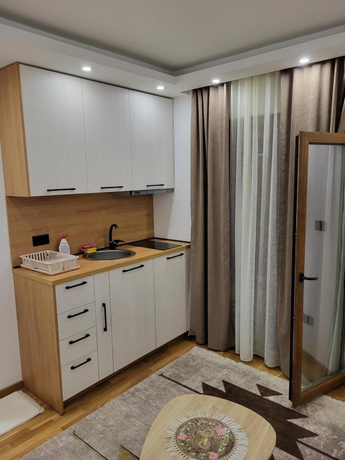 Lux Apartmani Bajova Τσέτινιε Εξωτερικό φωτογραφία